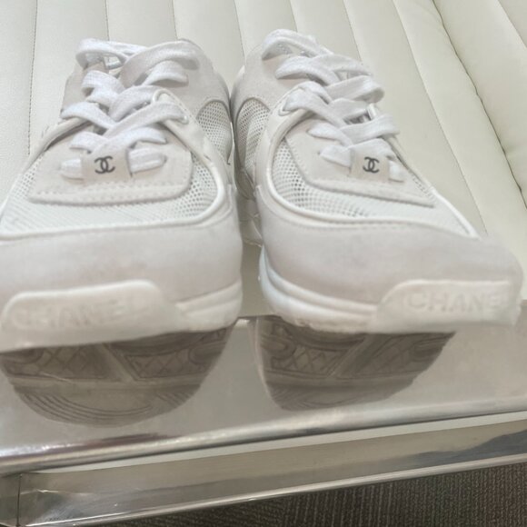Chanel CC Logo Running Sneakers • White Suede Mesh Trainers EU 40 US 9.5 - Picture 12 of 16